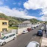 Cozy With Mountain Views In Lejlighed