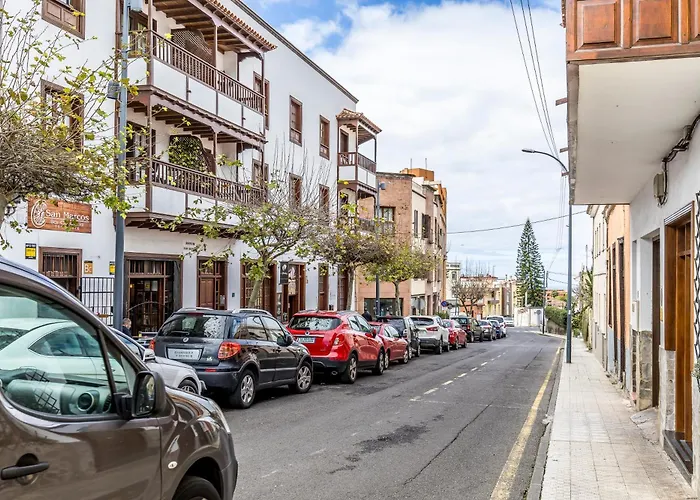Cozy With Mountain Views In Apartment Tegueste
